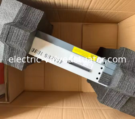 Goede prijs. Nieuwe en originele PLC-releemodule 8V1090.00-2 8V1045.00-2 online