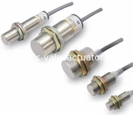 Goede prijs. Nieuwe Originele E2E-X8MB1TL12-5M Proximity Sensor Inductief 5 Meter online